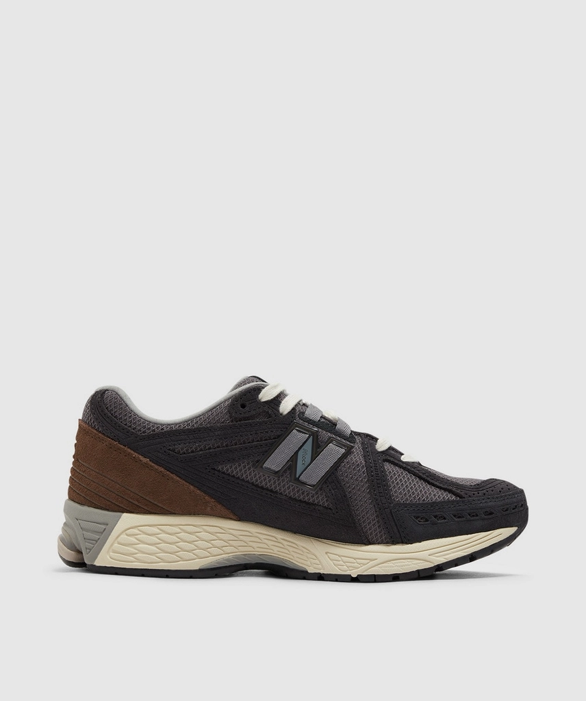 New Balance 1906 sneaker